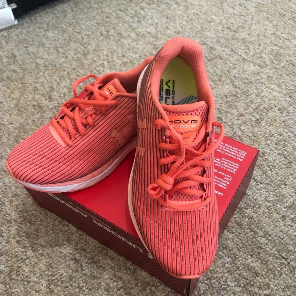 Stripe orange,under amour sneaker - Picture 3 of 14